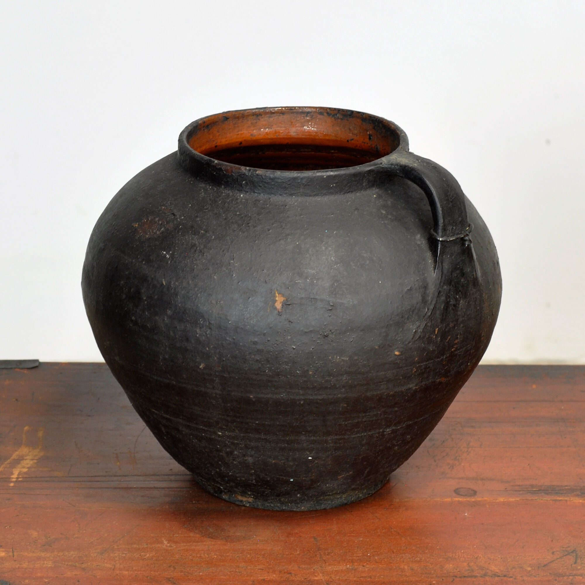 Antique earthenware pot from Moldova, circa 1850