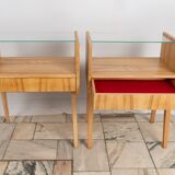 Tables de nuit des années 1960 par arch. František Jirák, millésime tchécoslovaque.