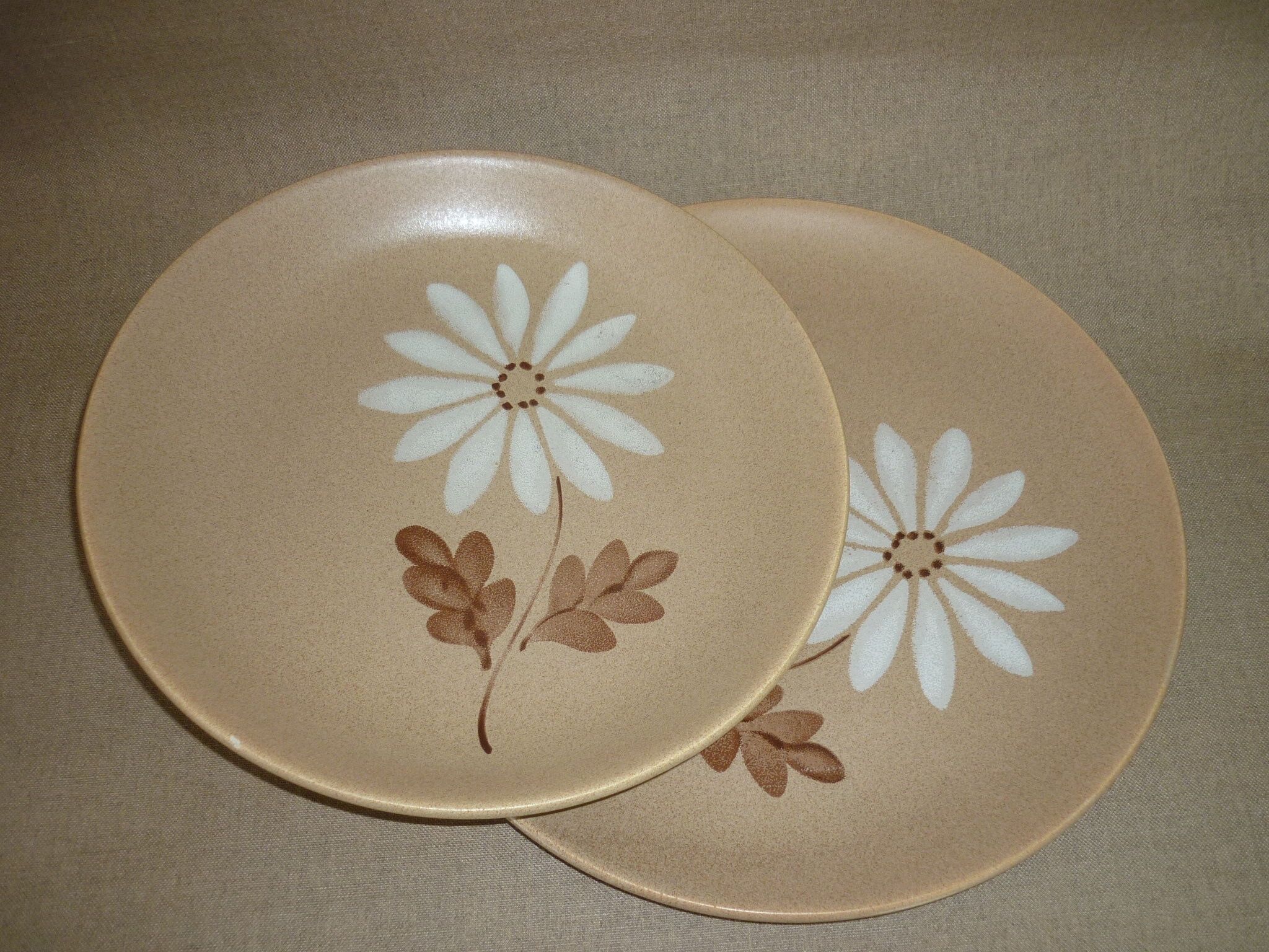 Large Saint Amand stoneware deep dish, Autumn model