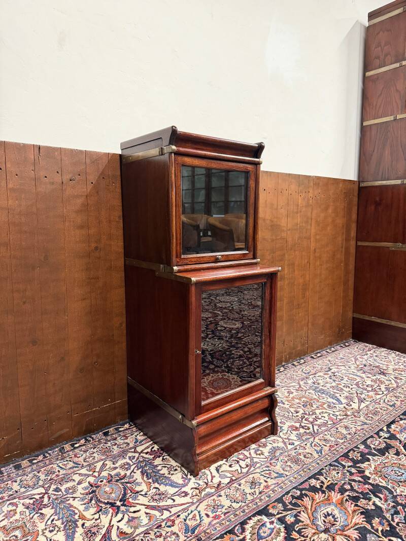 Low Classic English Bookcase Globe Wernicke