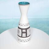 Vintage vase W-Germany flowers from the 1960s, natural boho tones.