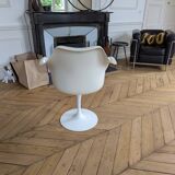 Pair of Tulip Knoll Saarinen armchairs