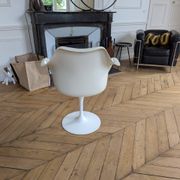 Pair of Tulip Knoll Saarinen armchairs