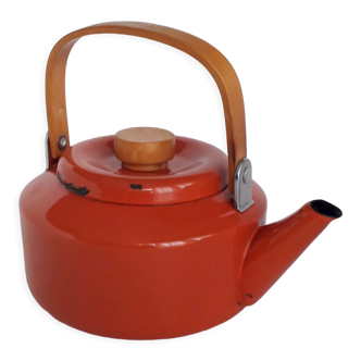 Enameled teapot