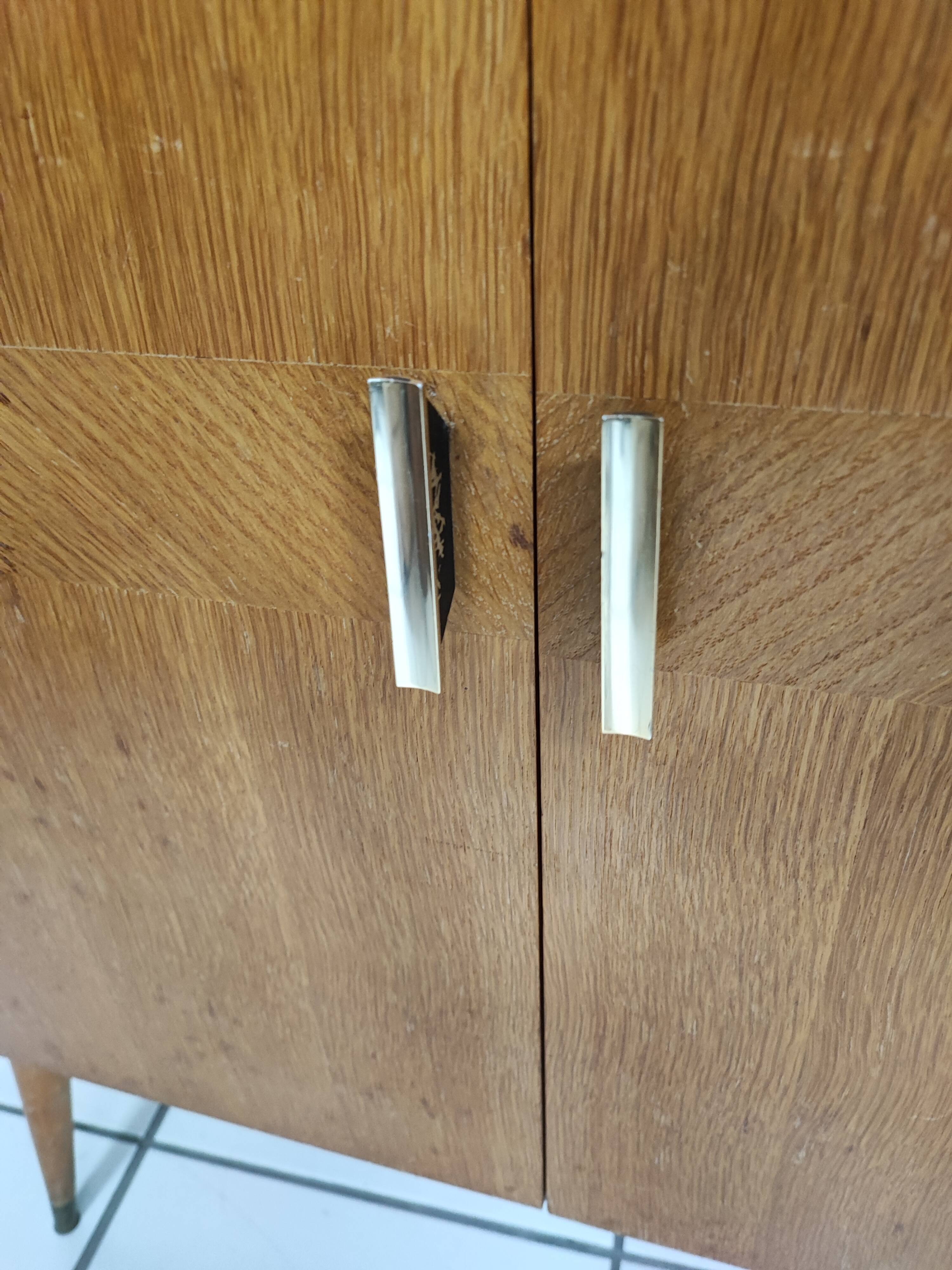 Chest of drawers furniture