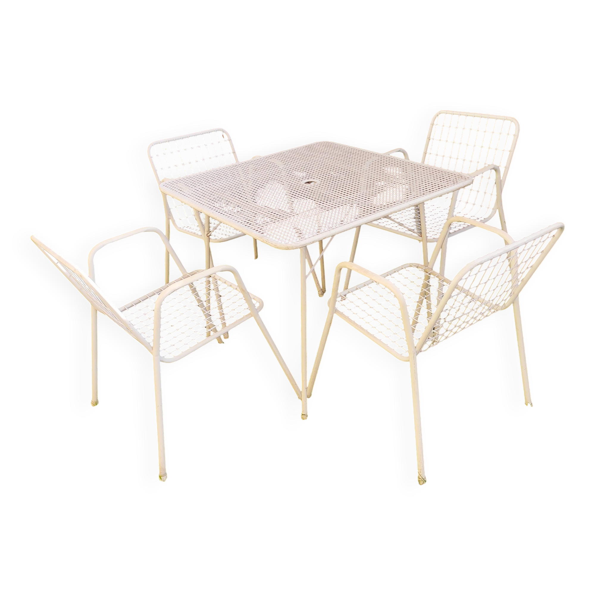 Armchairs with original cushions and Emu garden table model Rio 1966.