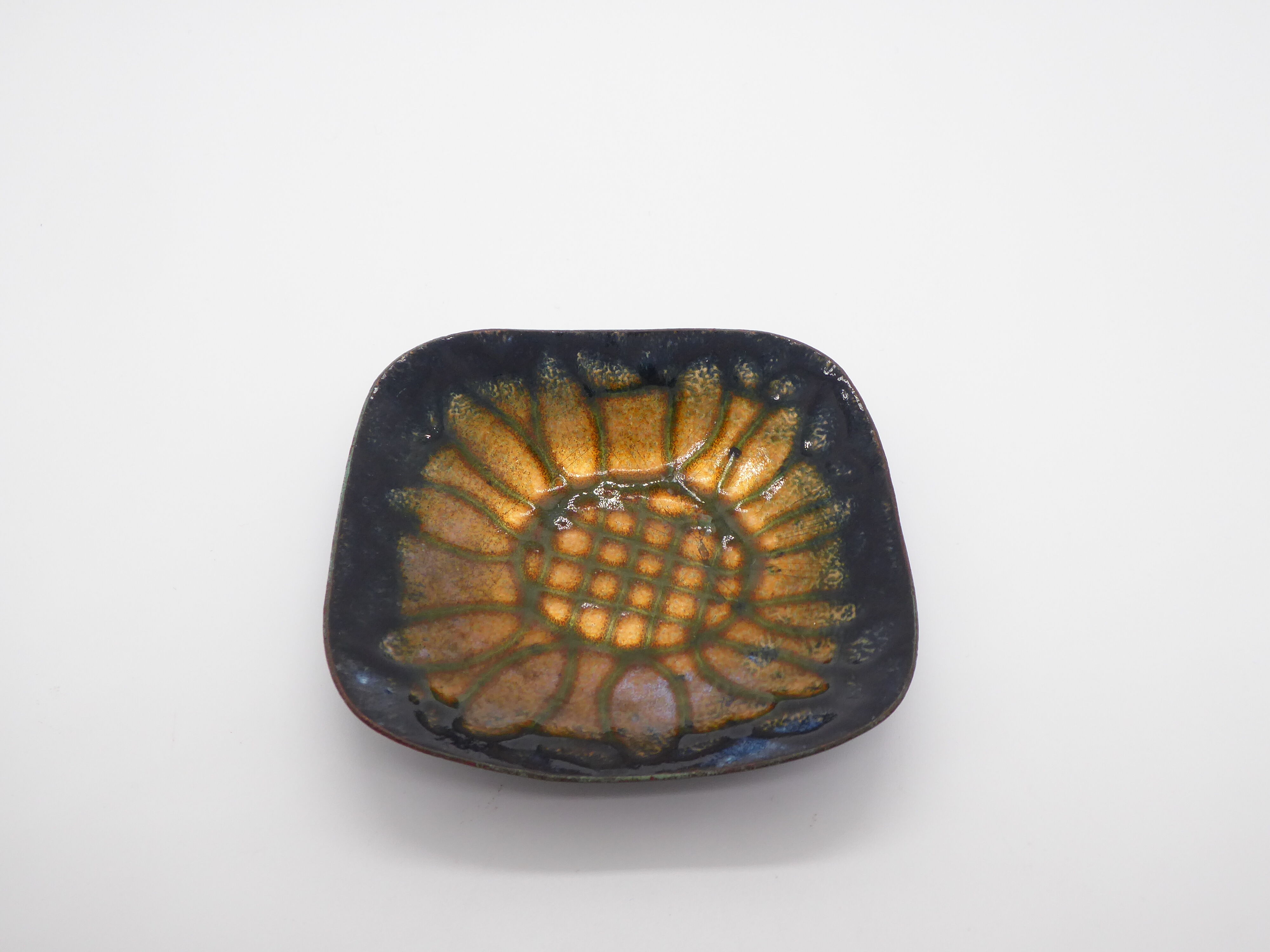 Cup / vacuum enamelled copper pocket