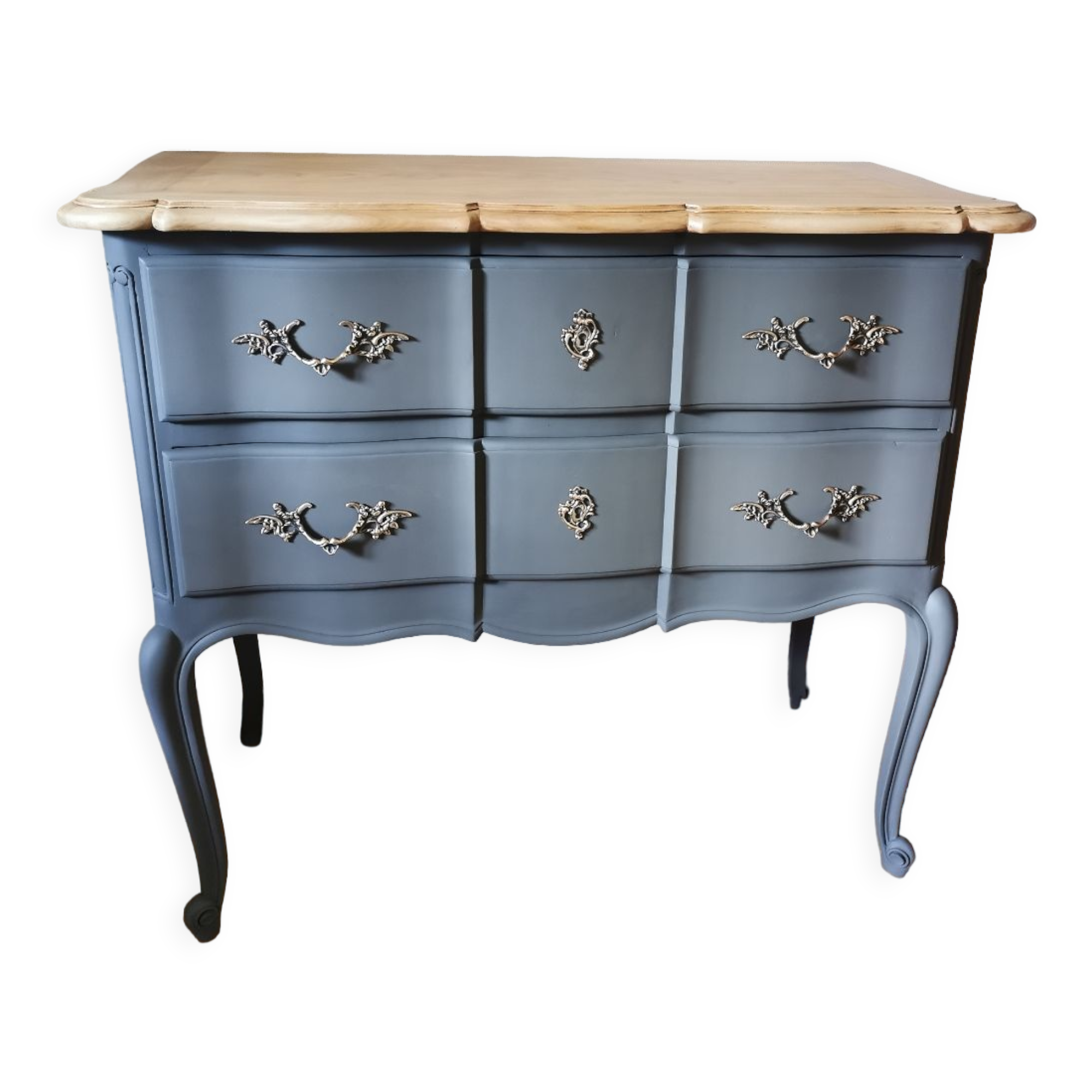 Commode sauteuse relookée