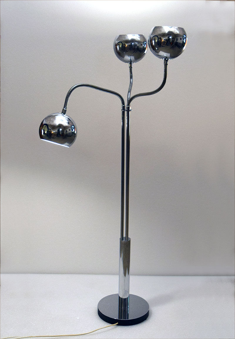 Goffredo Reggiani 1970's floor lamp with 3 lights