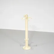 Coat rack "Planta" designed by Giancarlo Piretti for Anonima Castelli.