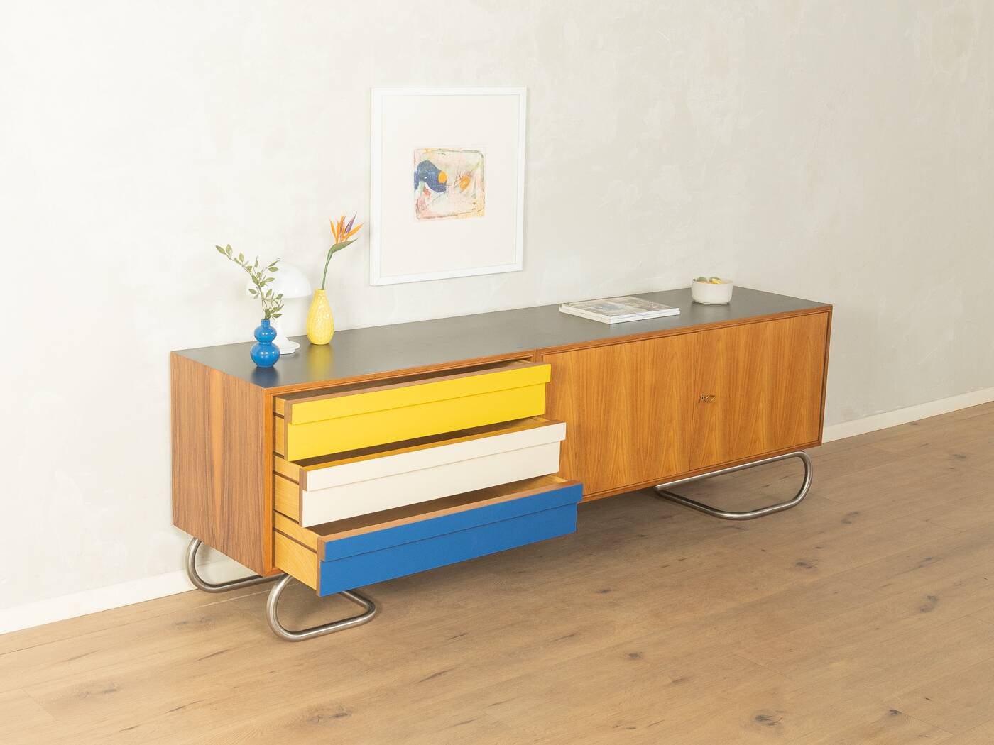 Buffet exclusif des années 50