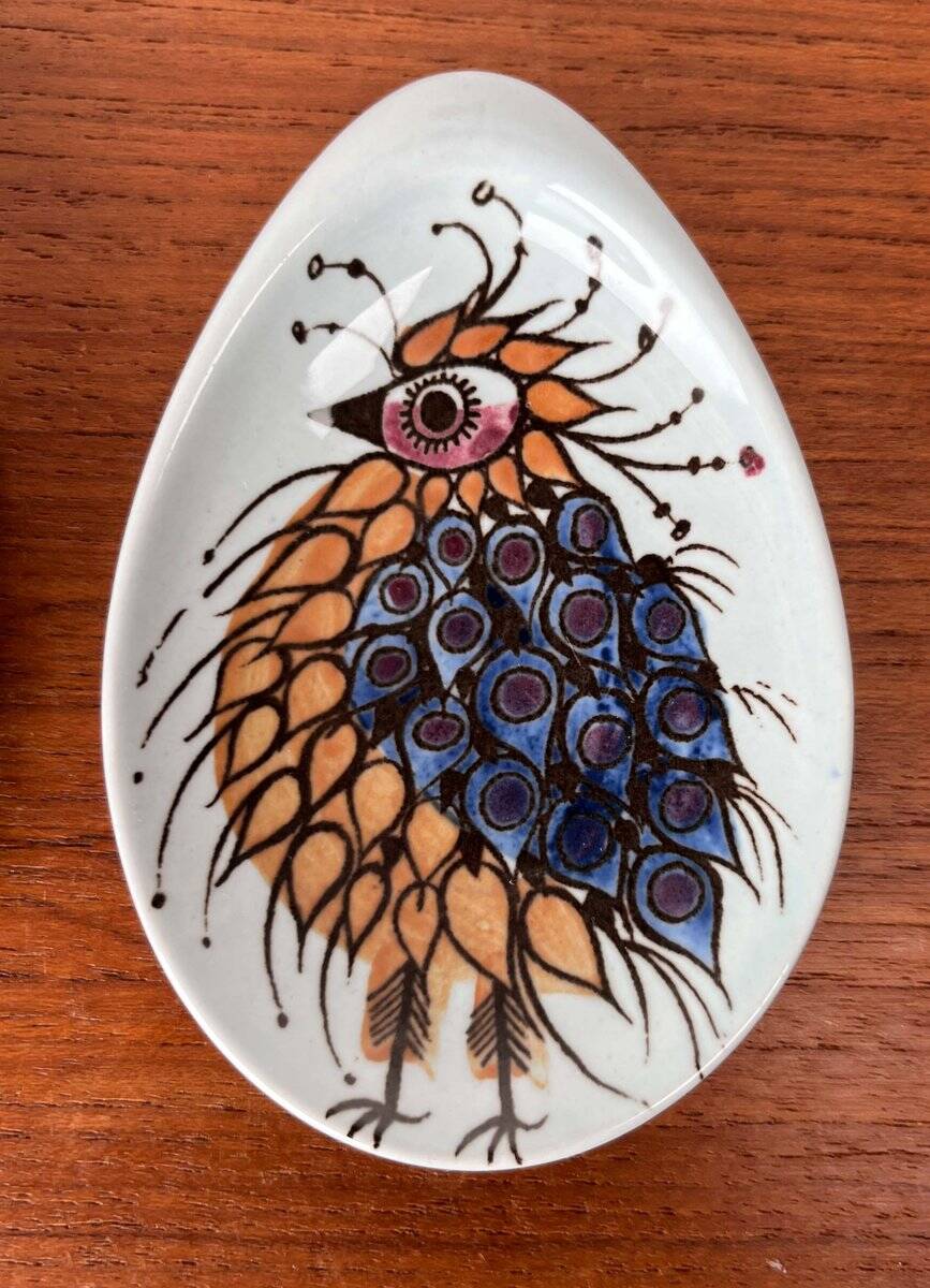 Small oyster or Danish sauce plates from the mid-century by Beth Breyen for Royal Copenhagen, set of 4.