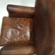 Paire de fauteuils club type "Parisien"