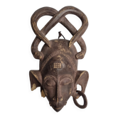 Masque Sénoufo Kpelie en bois sculpté, Côte d’Ivoire, XXe, 30 x 18 cm