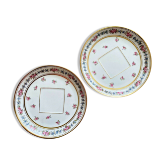 Série de 2 soucoupes en porcelaine de Limoges Jean Pouyat décor rose et doré