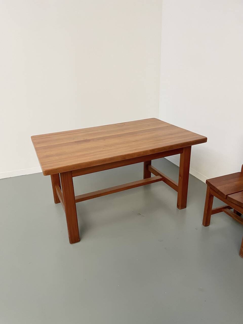 Set of table and 4 chairs, 60s mountain furniture