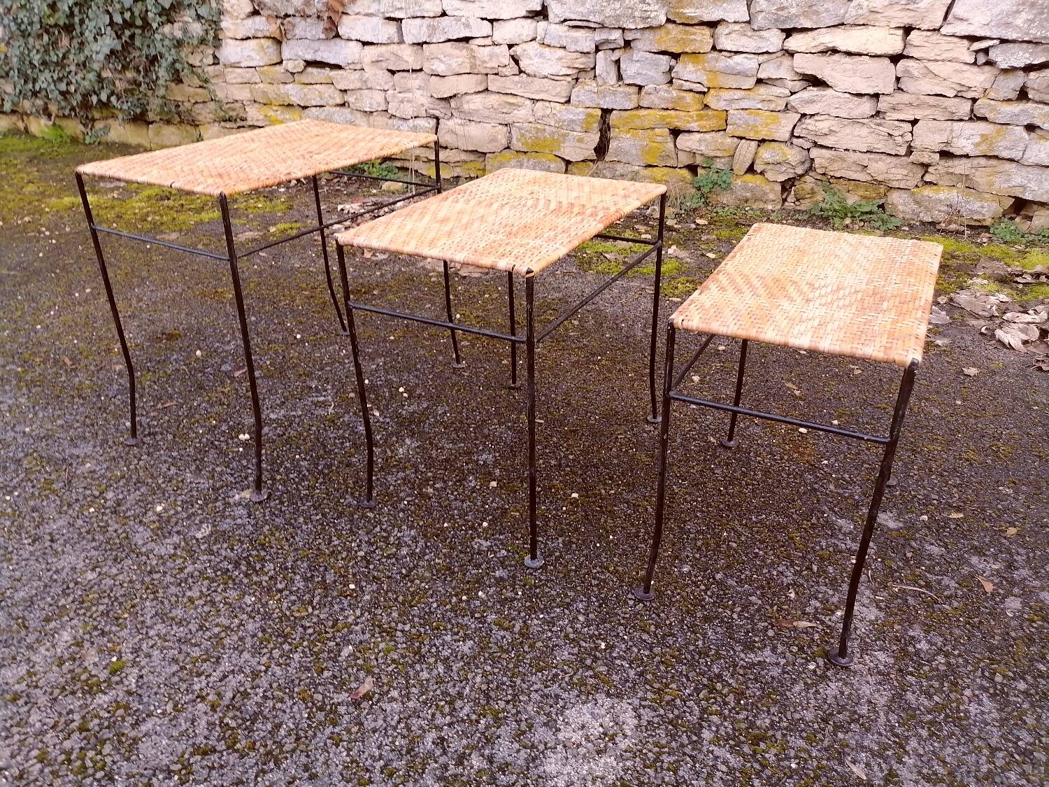 Nesting tables. vintage.