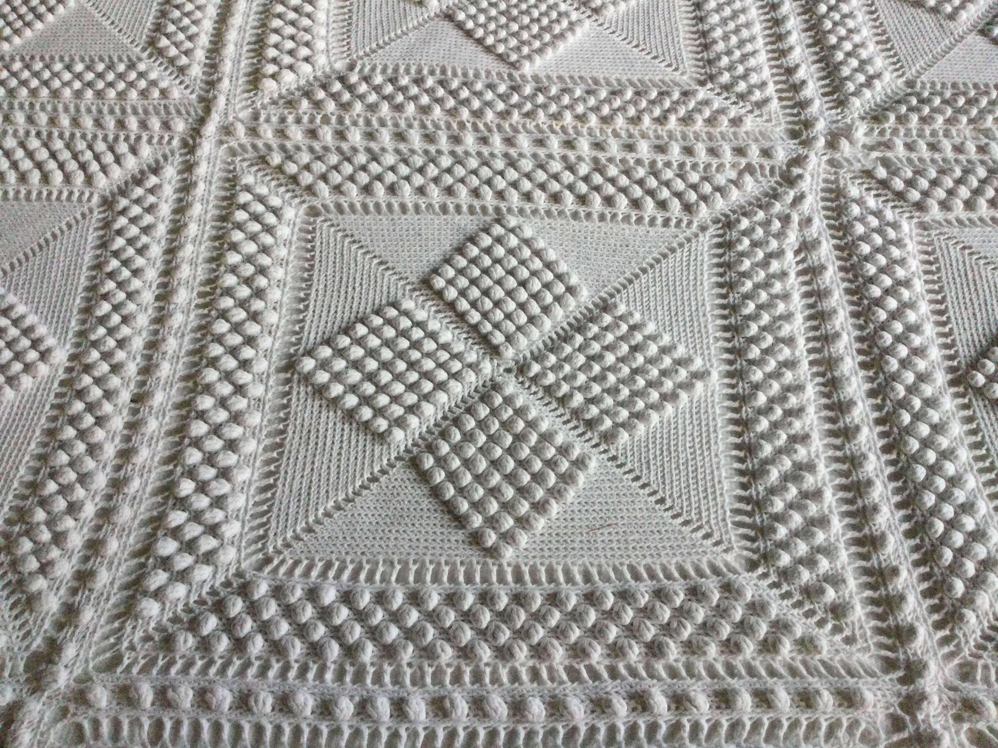 Crochet bed covers year 70