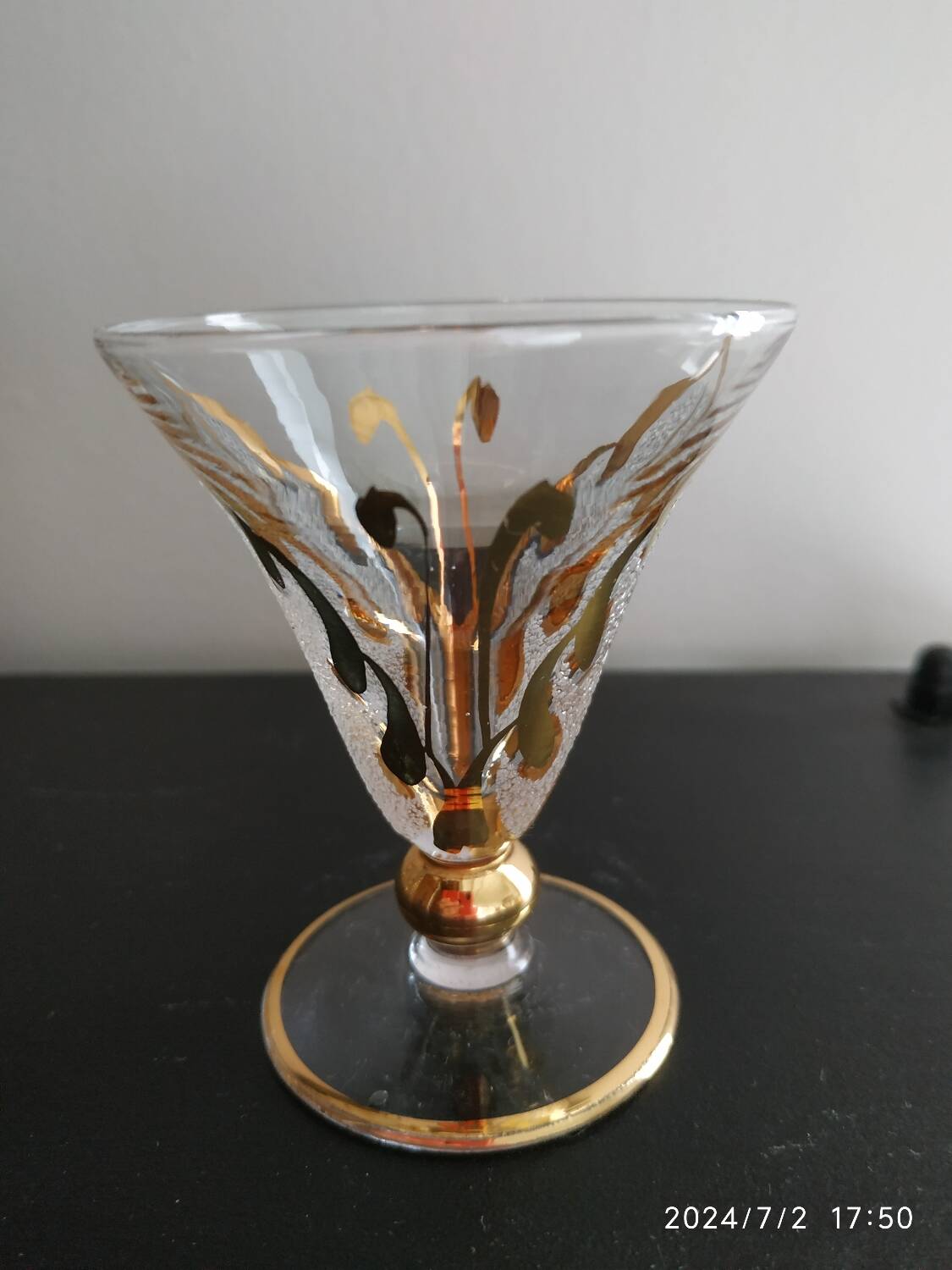 Carafe and its glasses