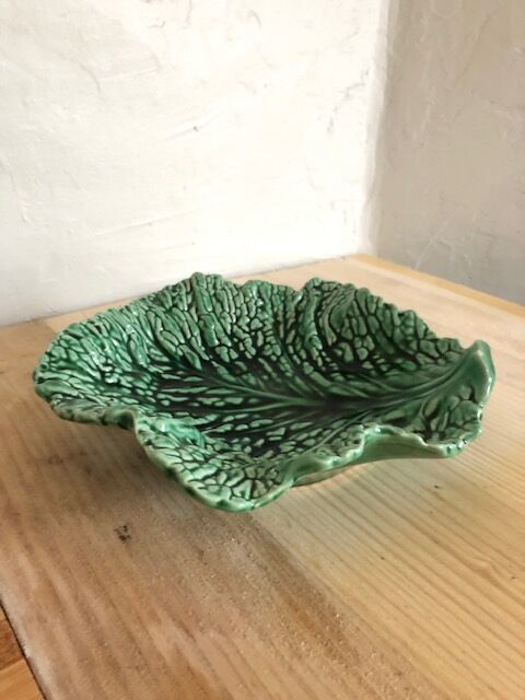 Cup slurry cabbage leaf