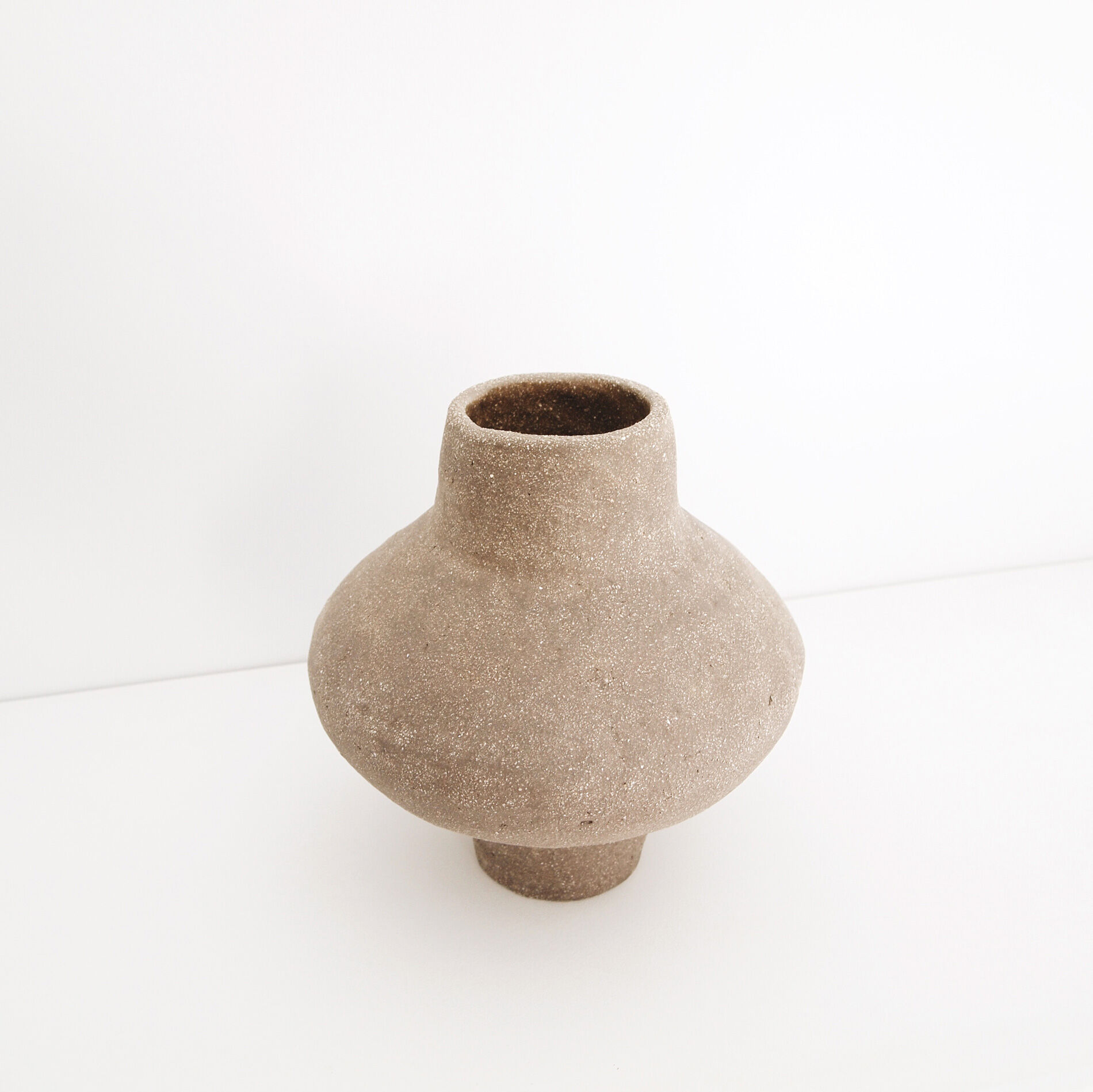 Ceramic sandblasted vase