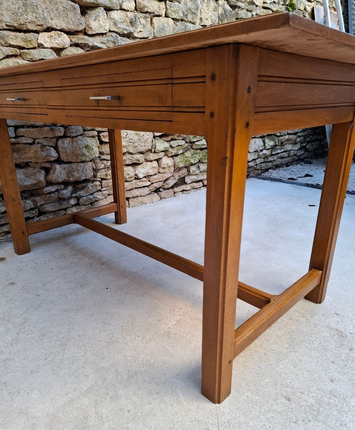 Farmhouse table