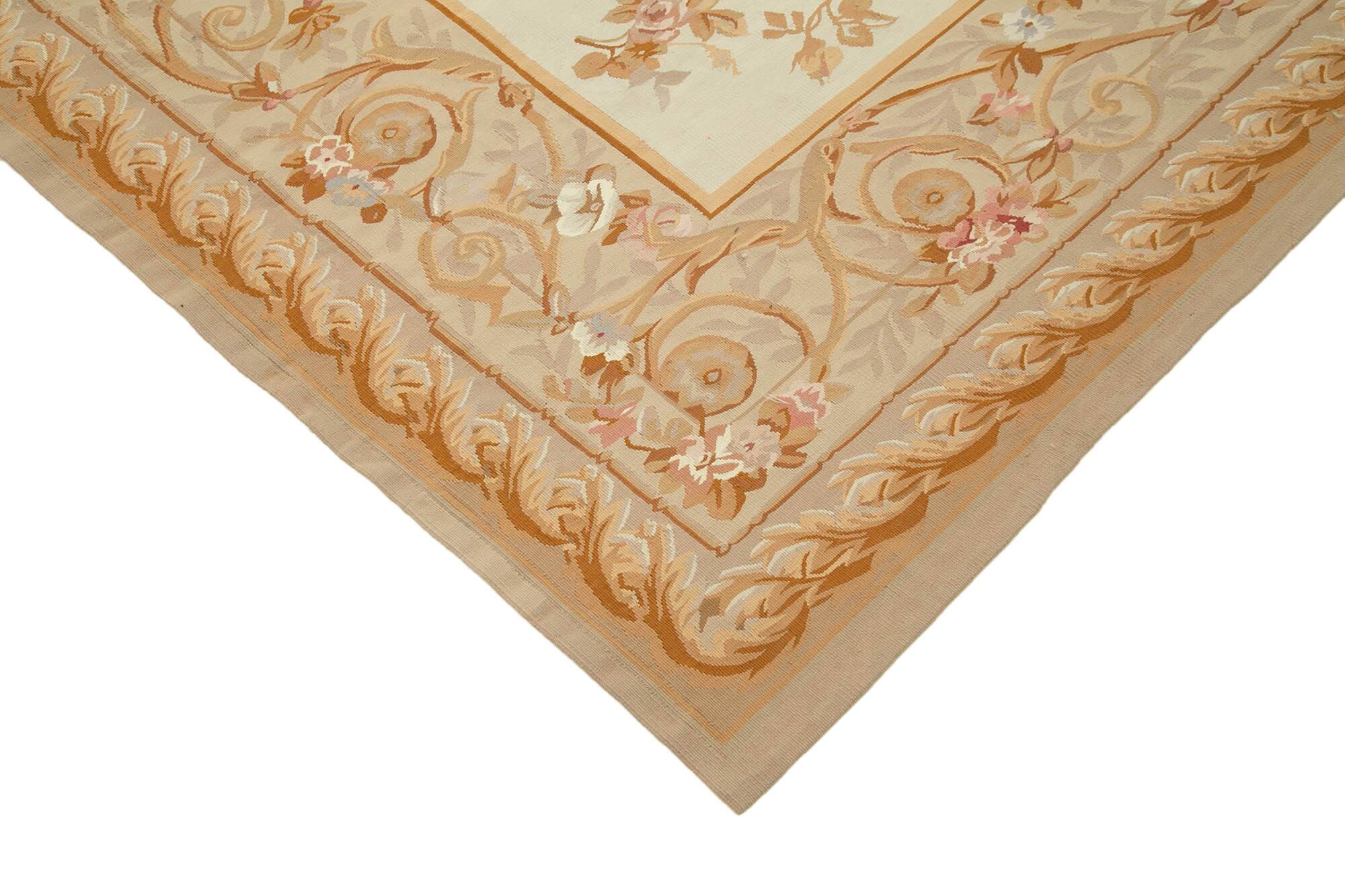 Handmade European Vintage Aubusson Kilim 263 cm x 353 cm