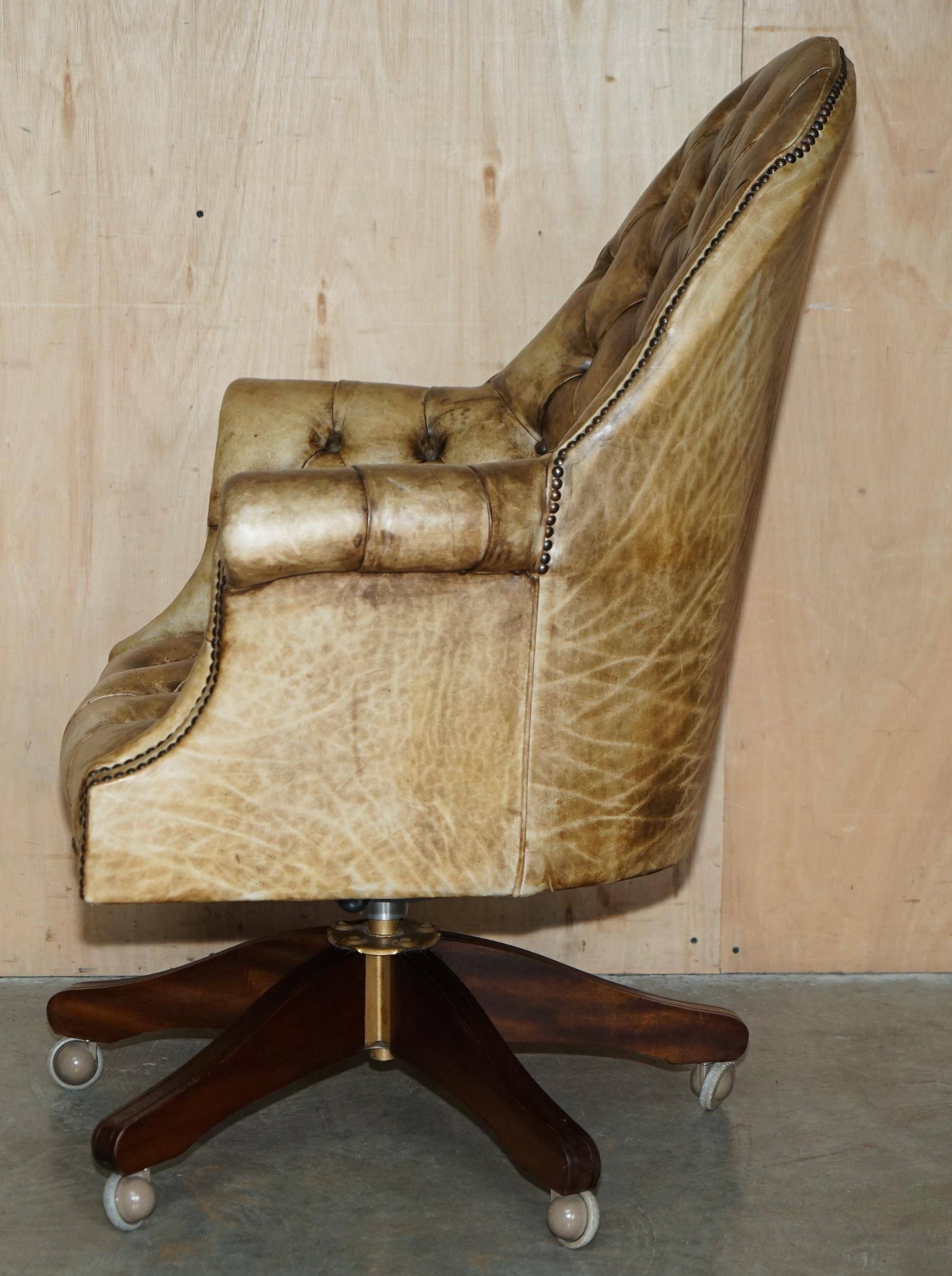 Chesterfield executive armchair in aniline leather