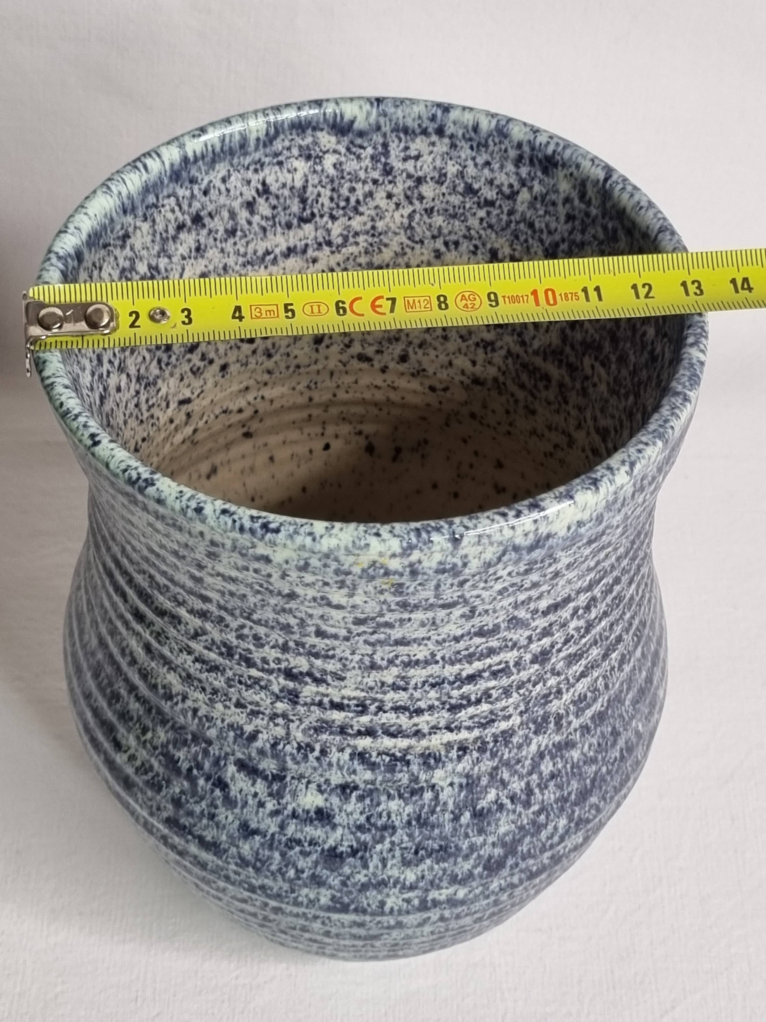 Speckled blue glazed stoneware vase – signed Accolay – 20 cm