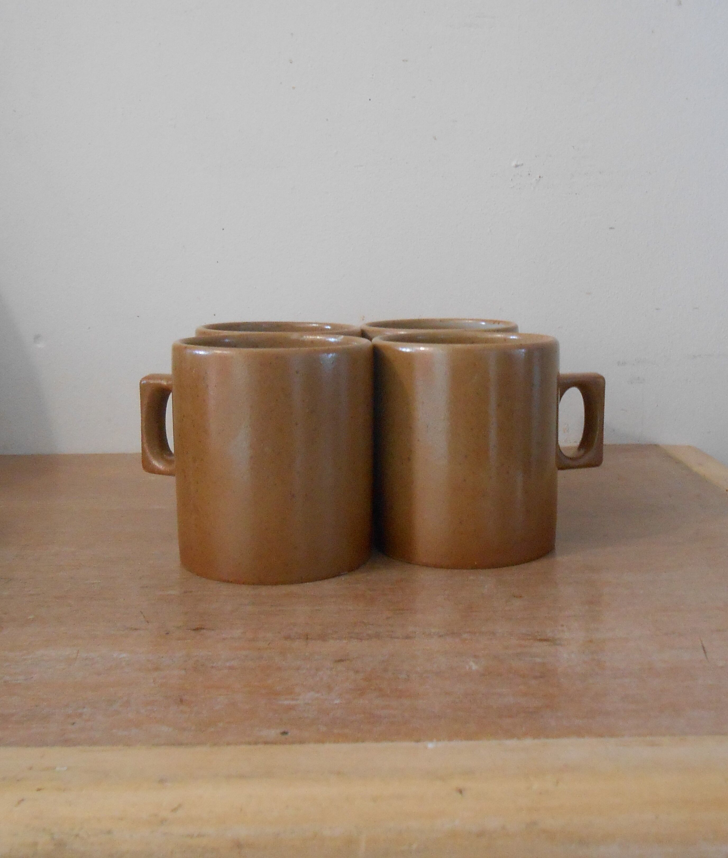 France sandstone, Brenne mugs