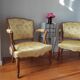 Paires de fauteuils cabriolets de style