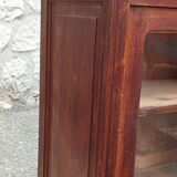 Dresser / display cabinet / sideboard top with beveled glass
