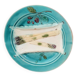 Assiette à asperges majolique – barbotine XIXe – bleu turquoise ancien