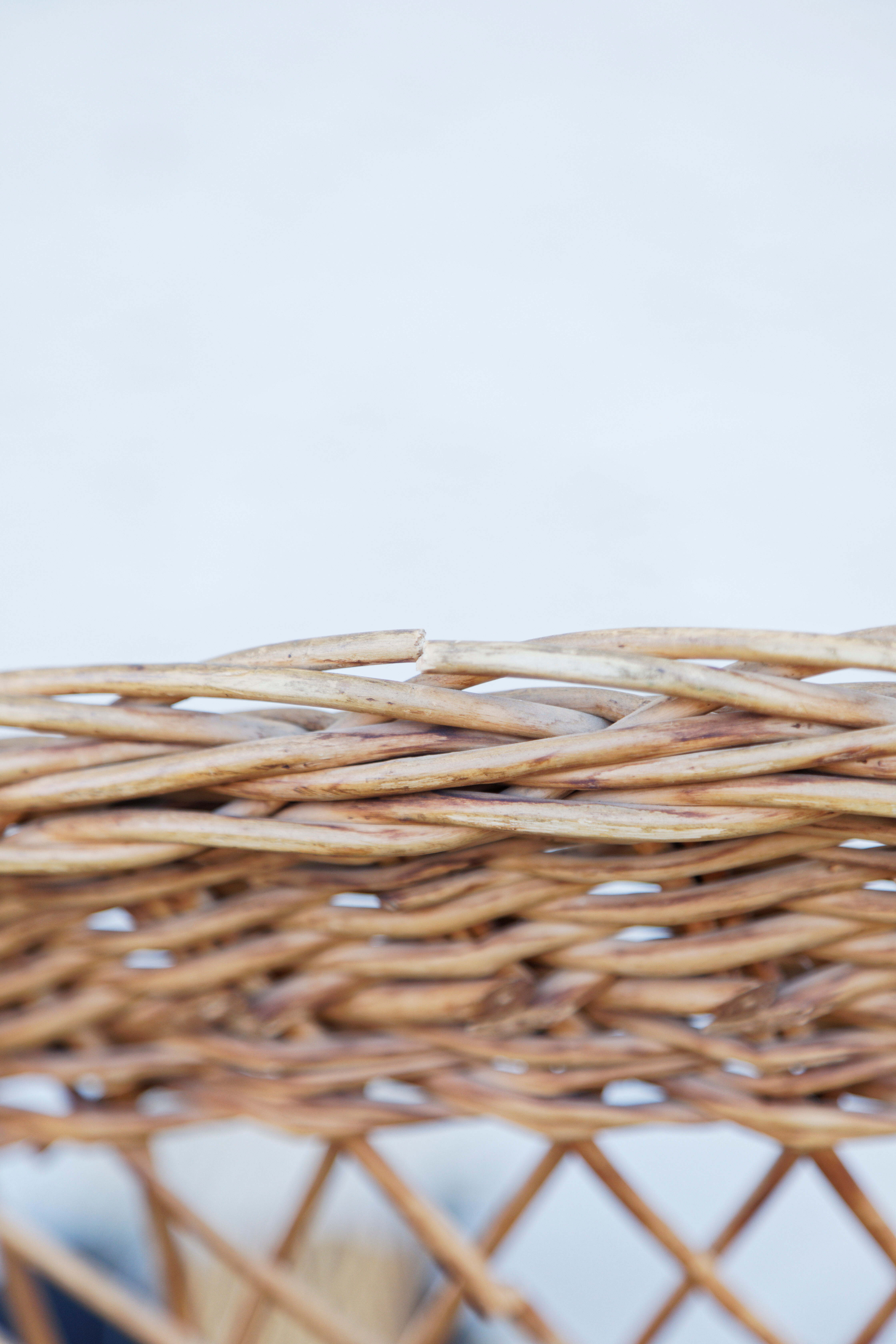 Armchair rotin braided