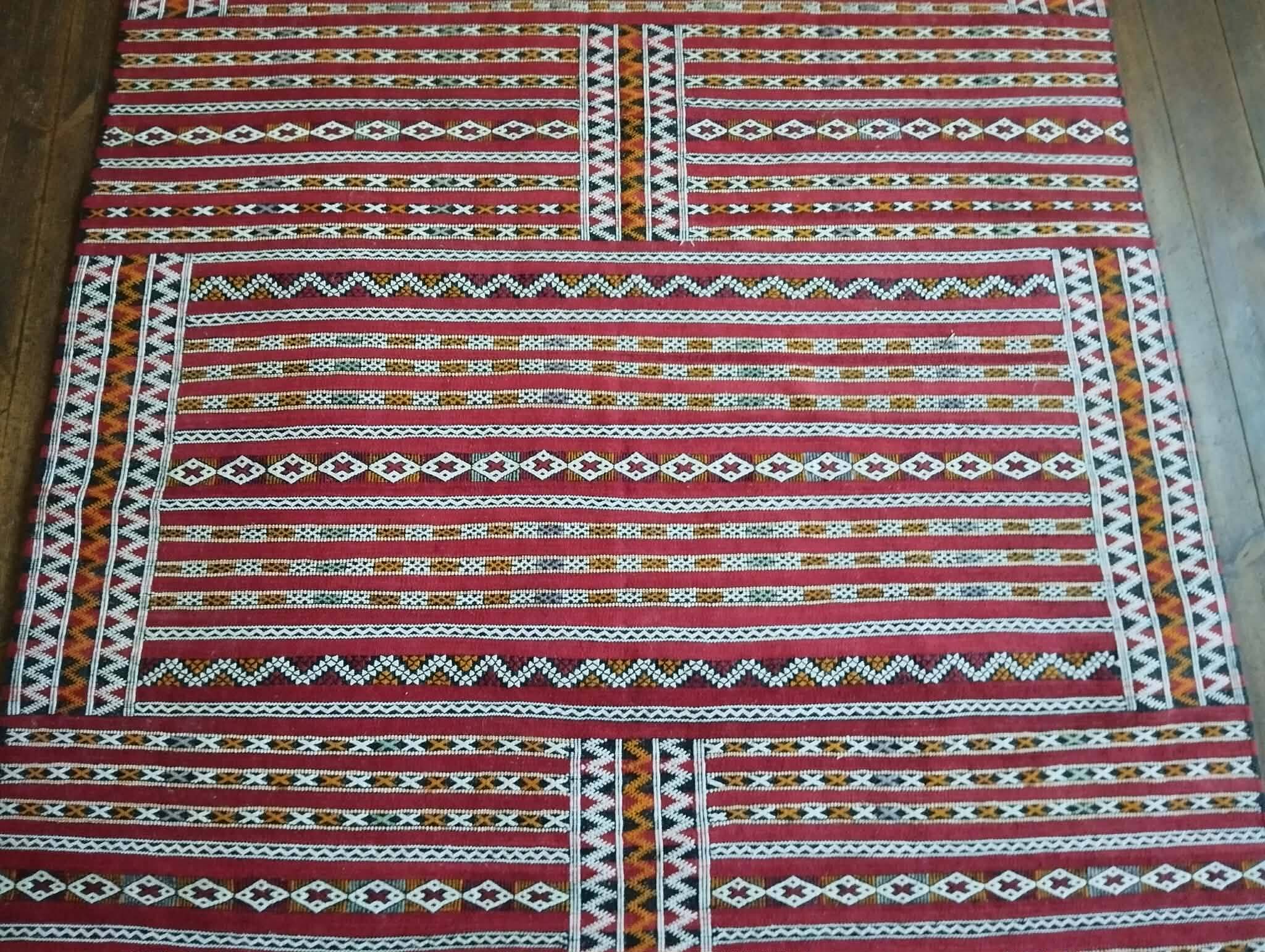Berber Zemmour rug handmade 230x144cm