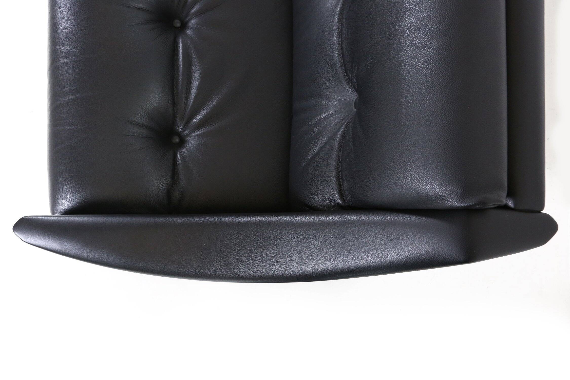 Dezza 2-Seater Sofa by Gio Ponti for Poltrona Frau, 2011 edition