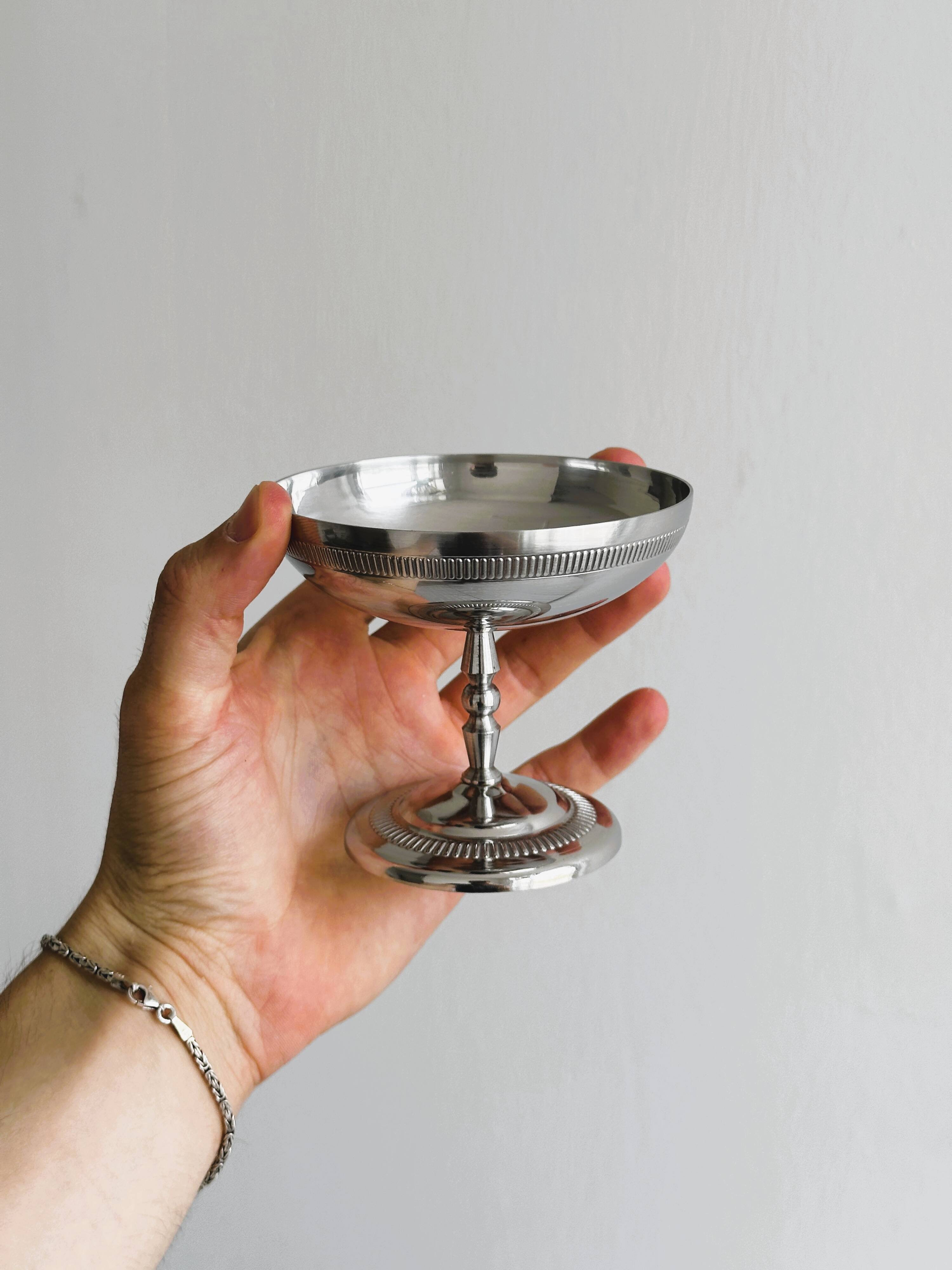 5 silver-plated metal cups