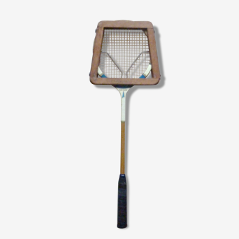 Old Dunlop racket with his frame wooden