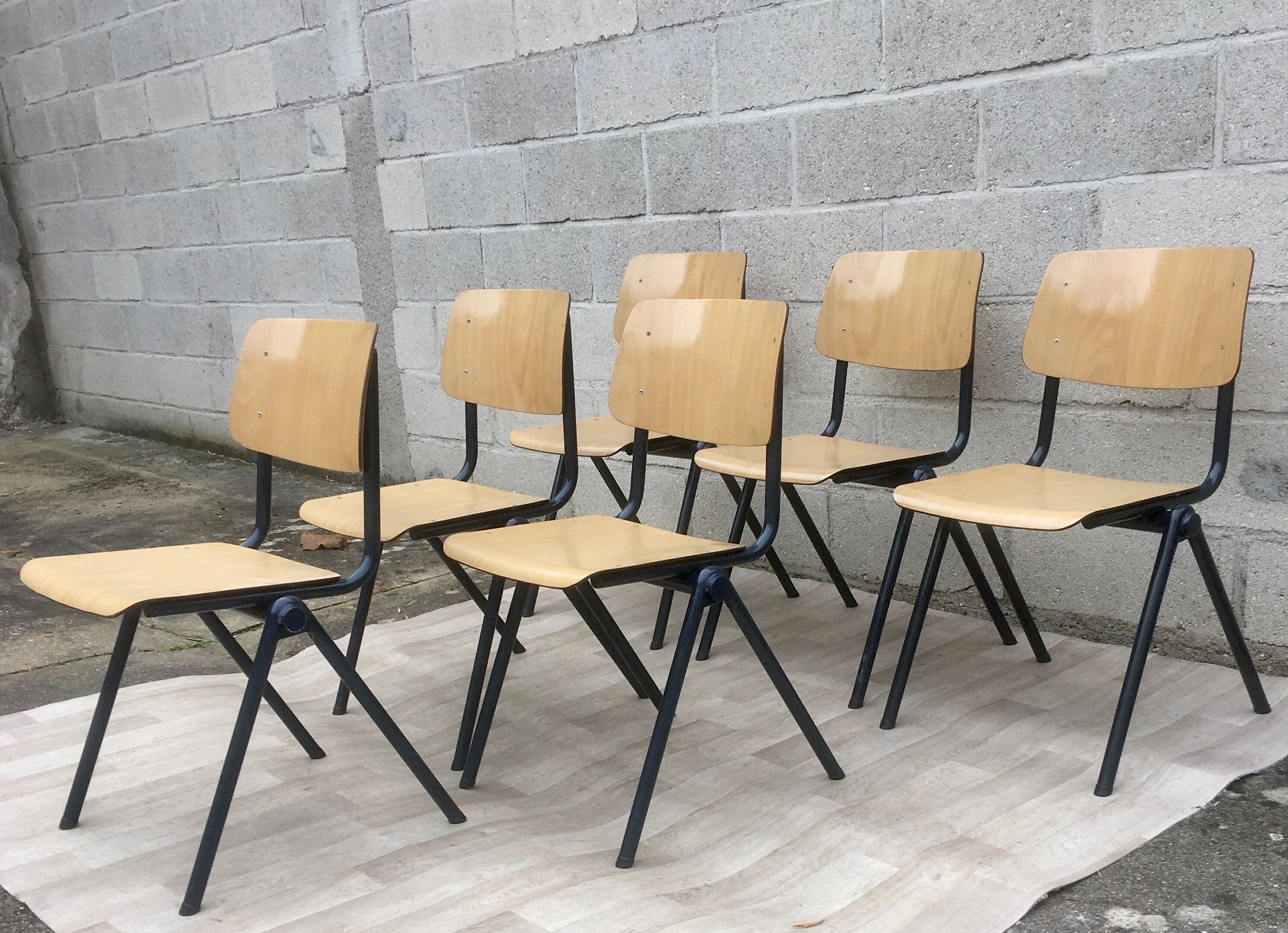 Lot de 6 chaises vintage Galvanitas couleur crème
