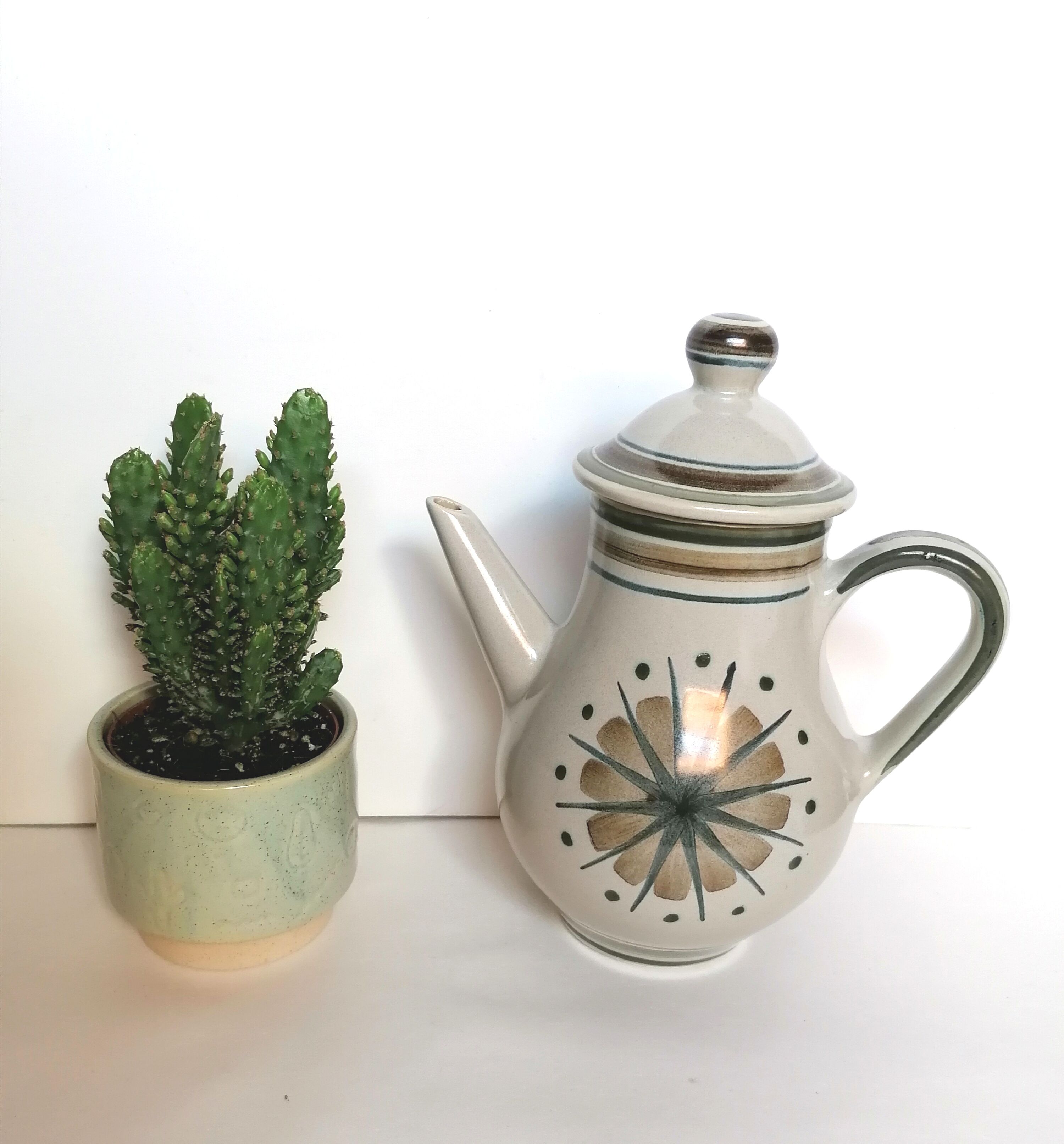 longchamp manufacturer