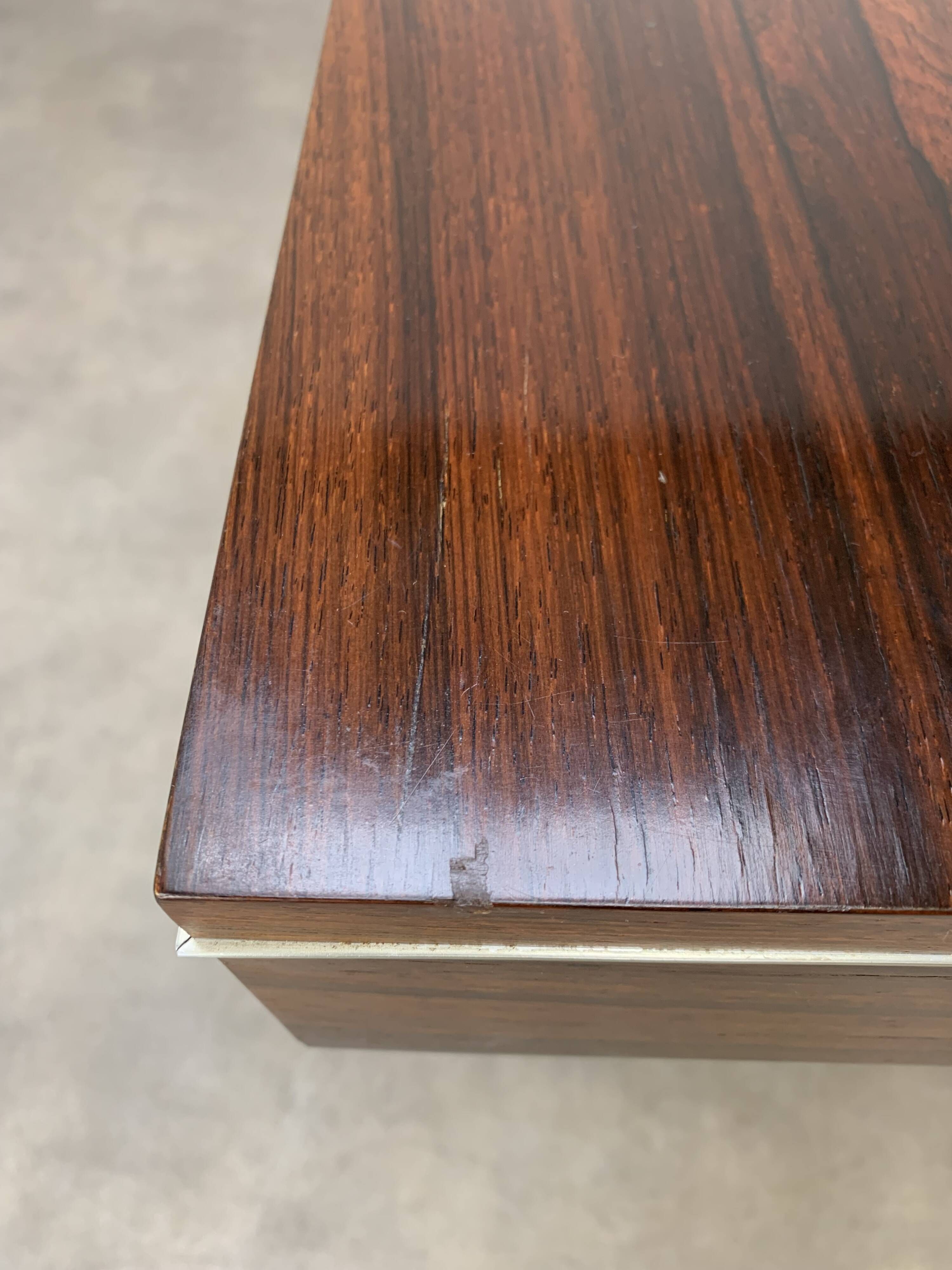 Rosewood desk from the 1960s, attributed to Florence Knoll, Partners model.