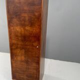 Armoire Art Déco restaurée avec tringle à vêtements, placage de noyer, Tchécoslovaquie, années 1930