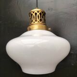 White opaline suspension