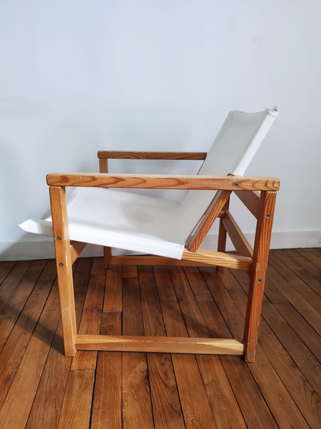 Paire de fauteuils toilés années 70