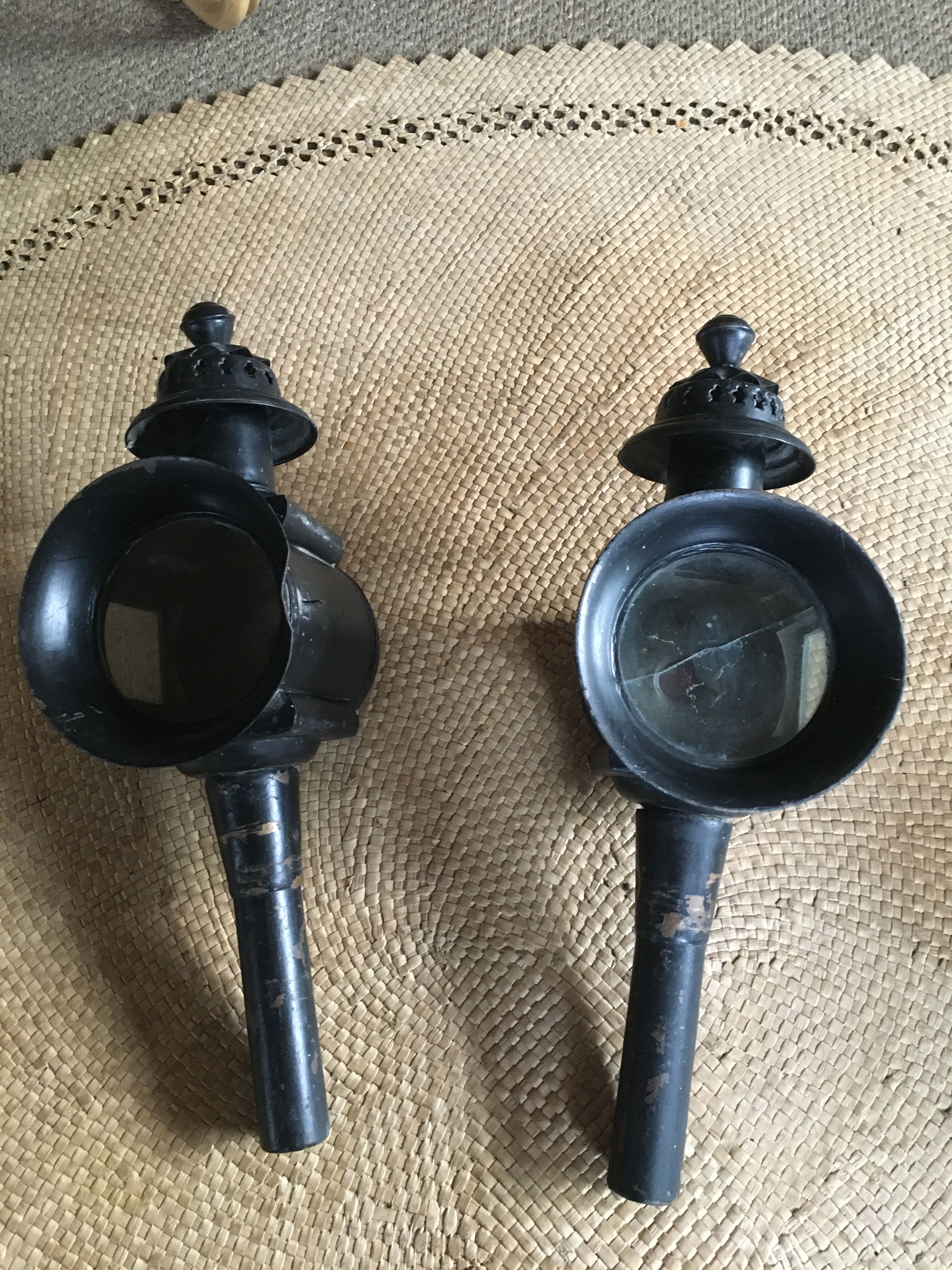 Pair of lanterns