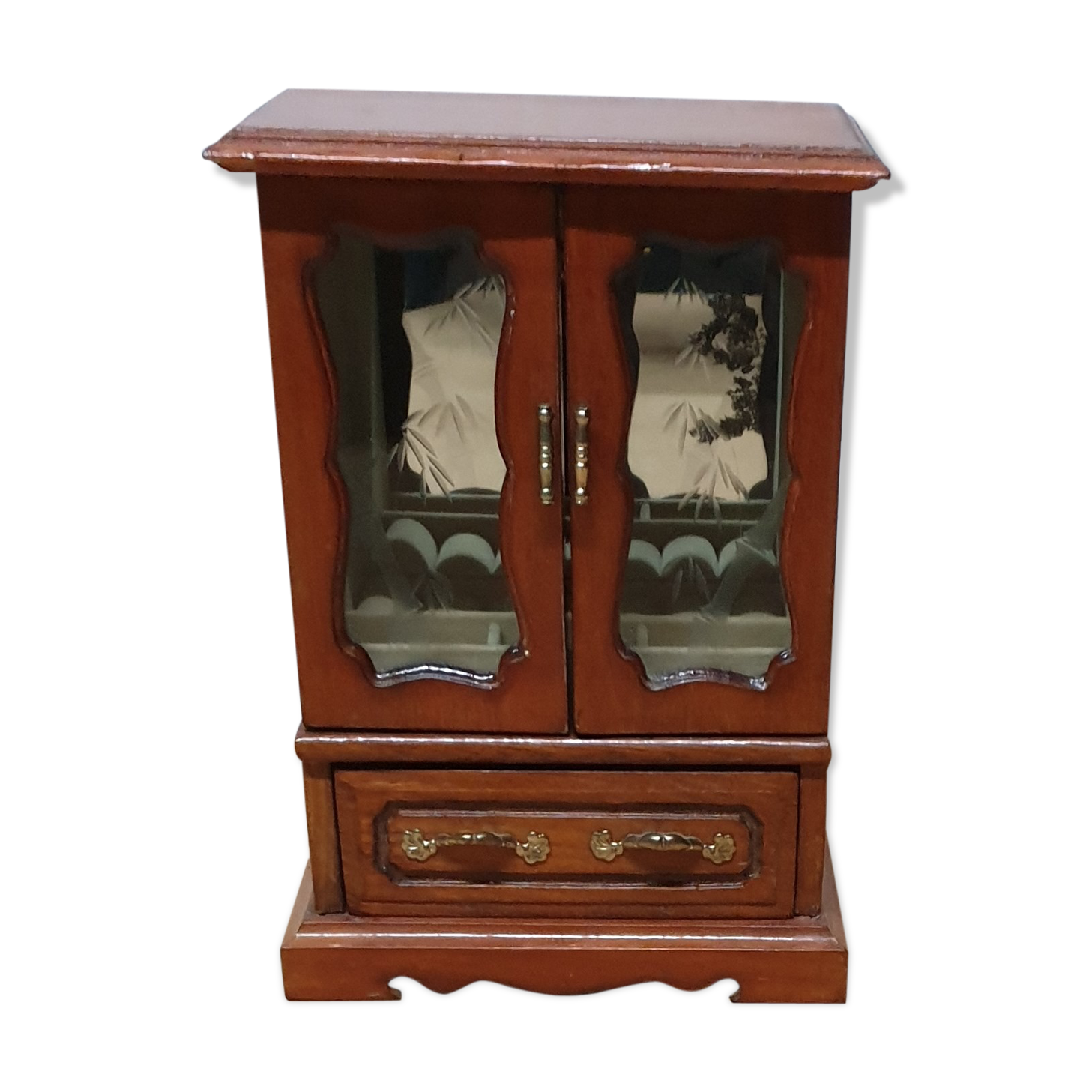 Jewelry box