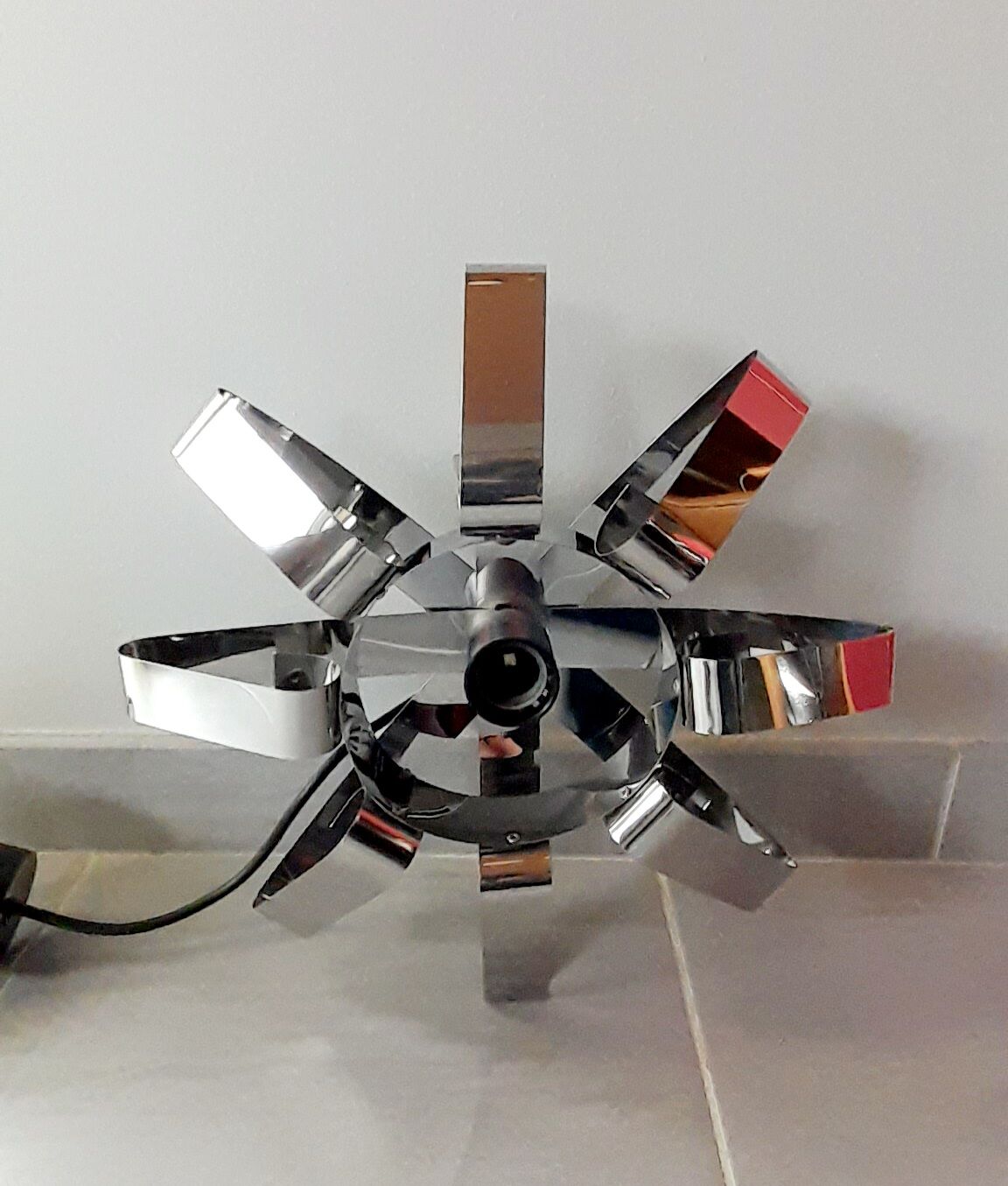 Suspension space age flower 70s