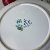 Ara Pier Import Japan Hibiscus and Parrot plates
