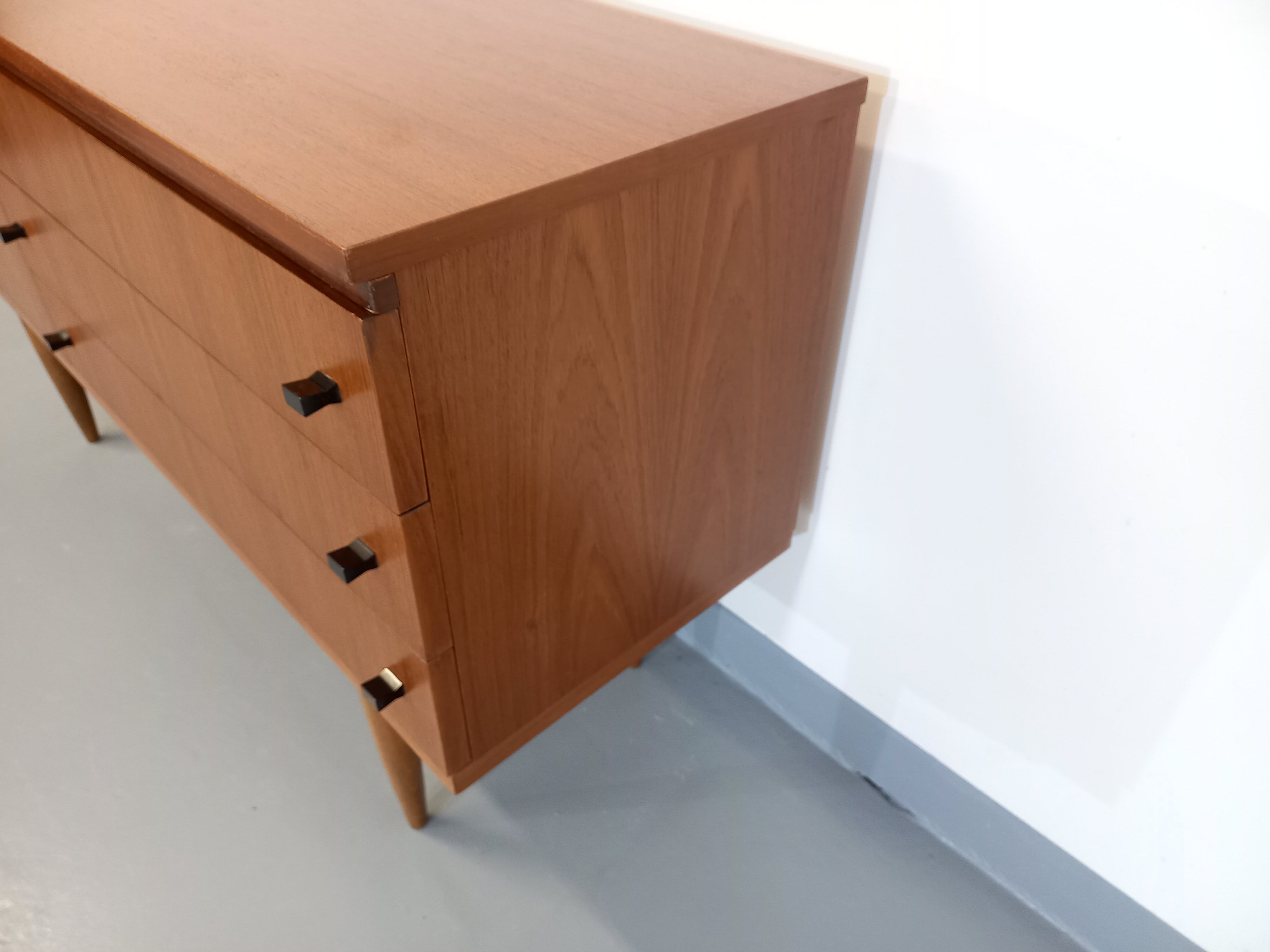 Enfilade scandinave en teck des années 60