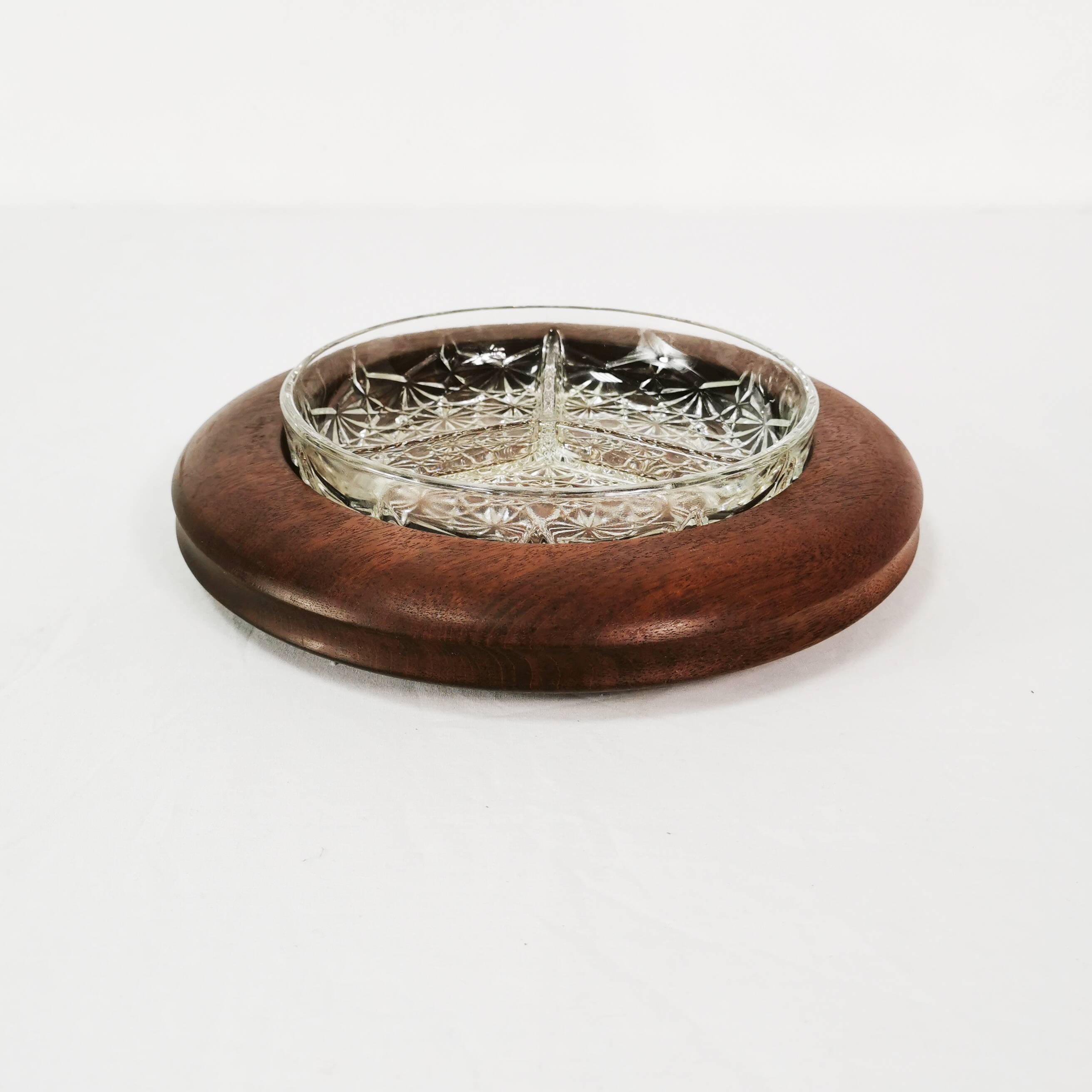 Mid Century teak snack plate, Richard Forgan Bwt, United Kingdom, 1960s.